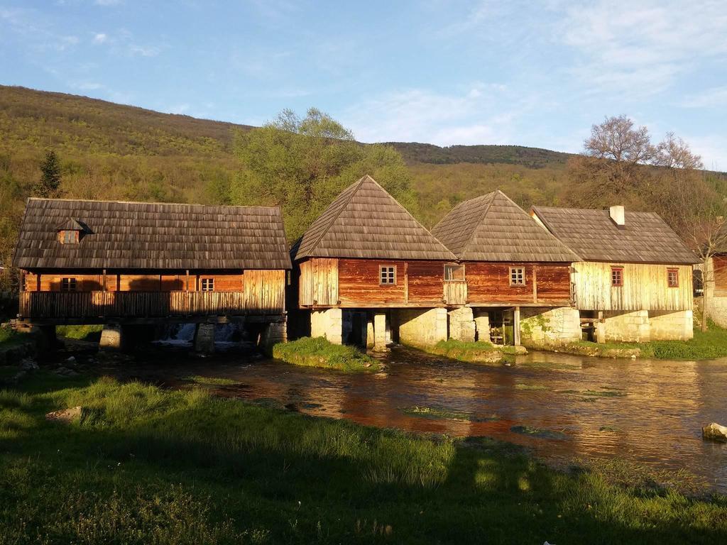 Guest House Domig Licko Lesce Dış mekan fotoğraf